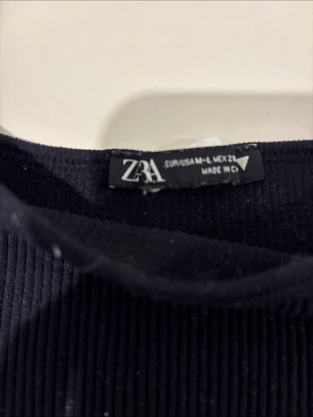 Zara Black Ribbed Square-Neck Tank - Picture 2 of 3